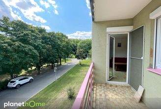 Loggia mit Parkblick