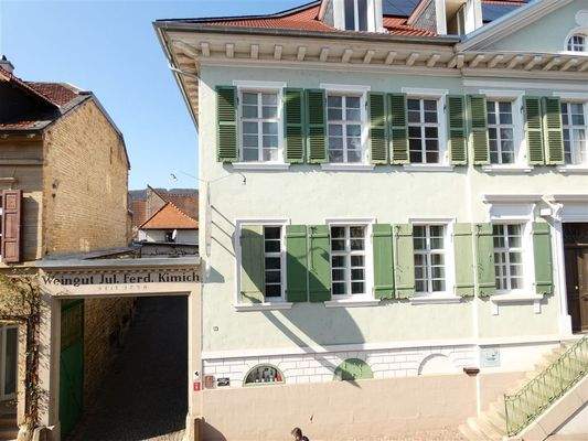 Nachbarschaft an der Weinstraße