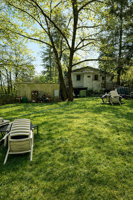 Ferienhaus mit Bürocontainer 