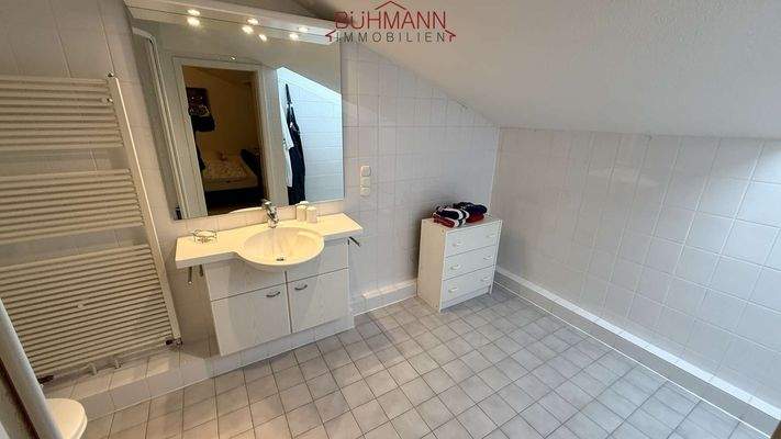 Badezimmer 2.OG