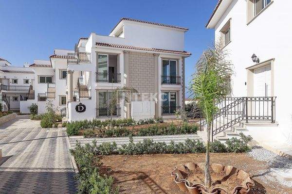 Sea-View Apartments with Private Beach in Girne Esentepe