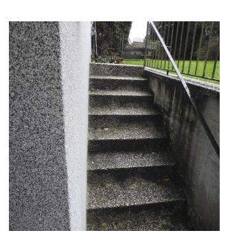 Außentreppe zum Garten