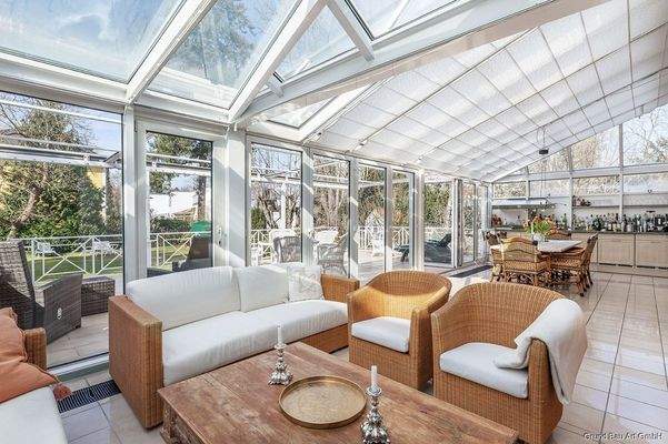 Wintergarten mit Küchenzeile