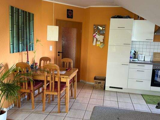 Wohnzimmer-Esszimmer-Küche