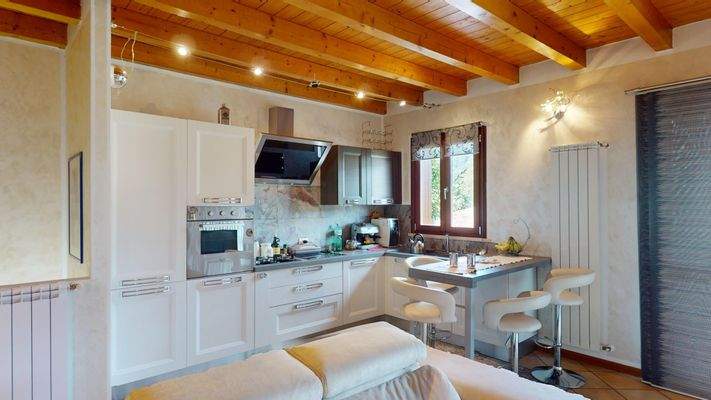 DP-066-15-Villa-a-schiera-Soprazzocco-di-Gavardo-0