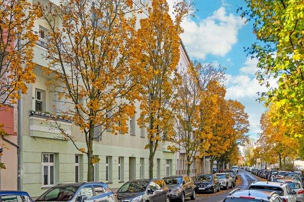 Hausansicht (straßenseitig)