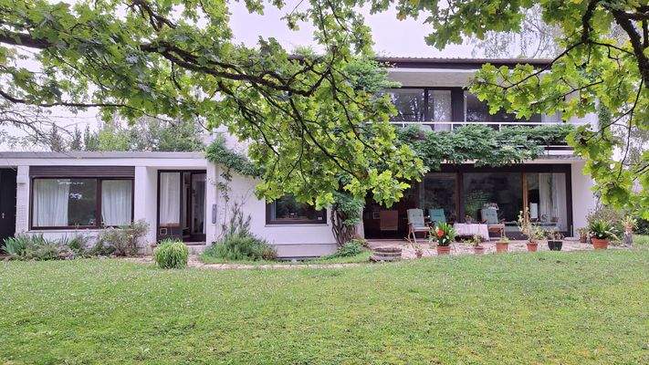 erhaltenswerter Altbestand.jpg