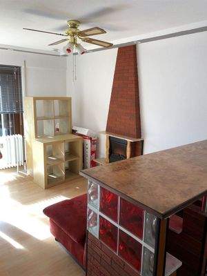 Wohnbereich mit integrierter Theke 