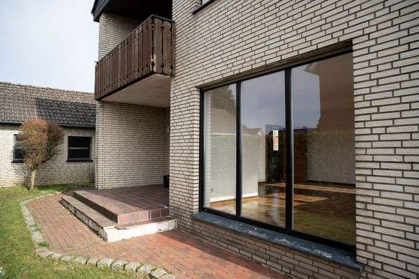 Zweifamilienhaus mit Garten