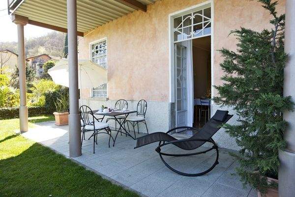 2-Zimmer-Wohnung Nr. 5 mit Terrasse und Garten