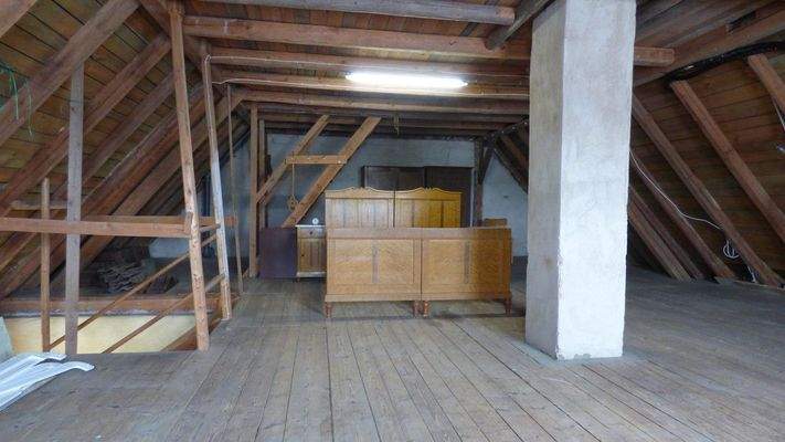 DG Dachboden Ausbaupotenzial