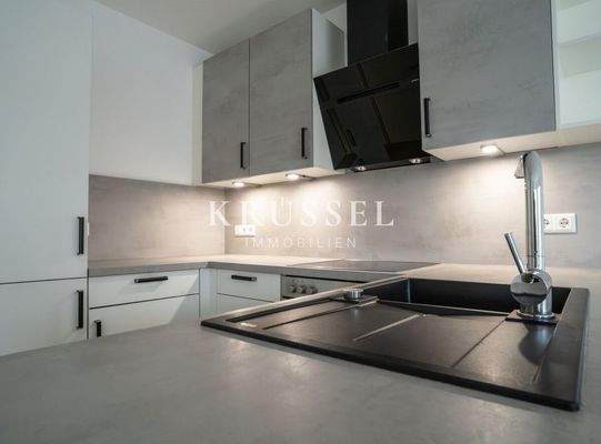 Die moderner Einbauküche