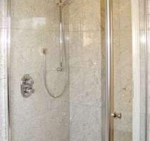 Exklusive Badausstattung