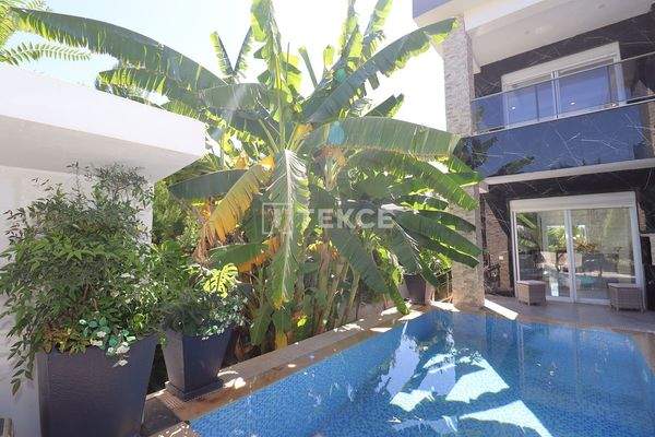 Elegant Villa with Private Pool in Antalya Döşemealtı