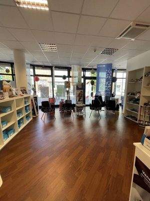 Verkaufsraum (Ansicht 2)