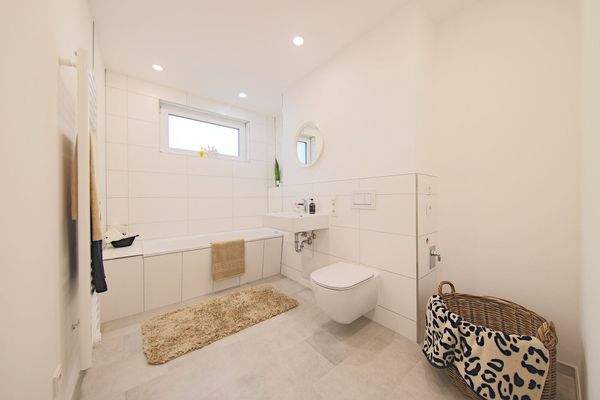 Badezimmer mit Badewanne