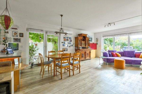 Offener Wohn-/Essbereich