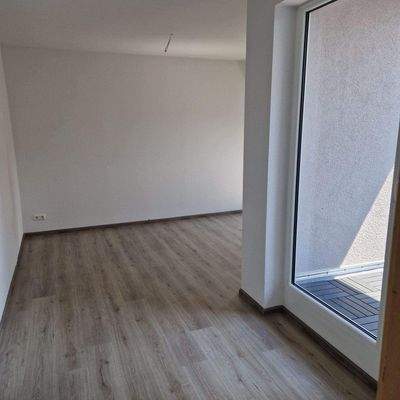 WE05 DG Wohnzimmer3.jpg