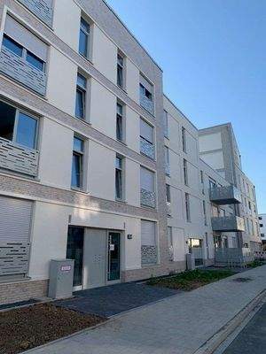 47122/21 Exklusive  Wohnung mit Terrasse – viel Platz für Wohnen und Leben in Düsseldorf-Rath Bild9.jpg