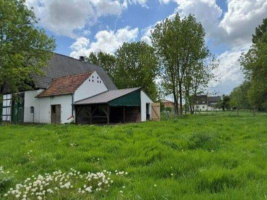 Blick auf den Stall / Abstellraum