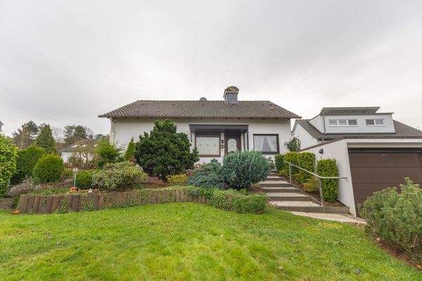 Haus & Gartenansicht