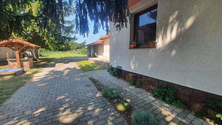 280424023_1043355266387423_2568080951343327449_n.j