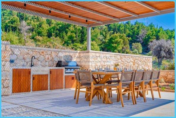 37f9db12dfec4b4bbe225cb23765e0ca-original