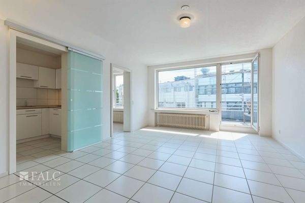 Wohnzimmer - Wohnzimmer, Leer (unmöbliert) - (KI generiert)