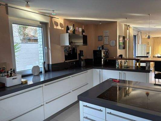 44 WhatsApp Image 2026-01-06 at 15.32.39.jpeg