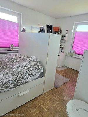 Schlafzimmer 2