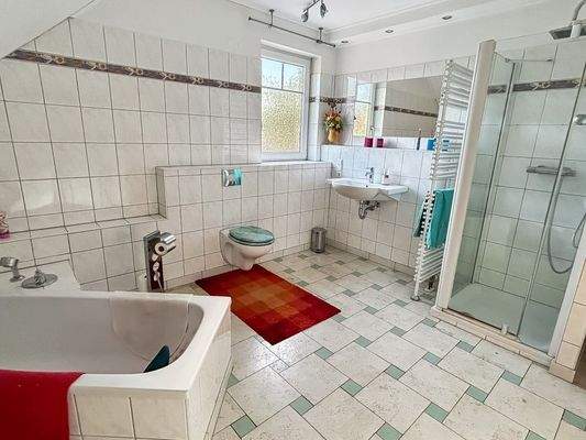 Badezimmer Dachgeschoss