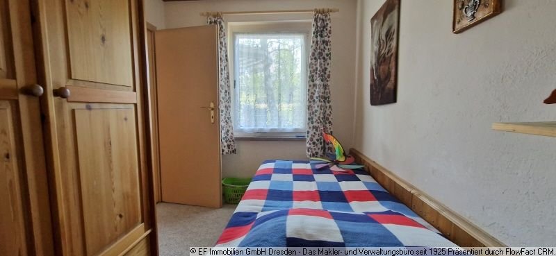 Gartenhaus - Schlafzimmer (2)