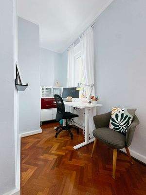 Arbeitsecke im Schlafzimmer