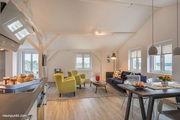 Wohn- und Essbereich