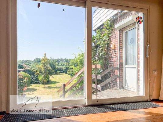 Blick vom WZ in den Garten