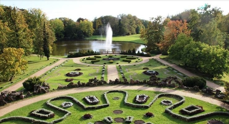 Schlosspark.jpg