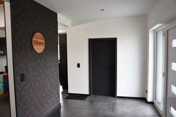 Flur - (KI generiert)