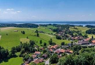 Münsing - traditionell und beliebtib