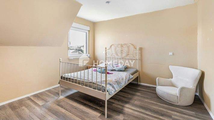 1. OG Schlafzimmer 1