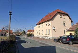 Straßenansicht