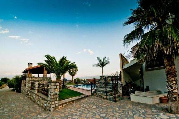 Kreta, Katsikia: Luxuriöse Villa mit Pool, Garten, Meerblick zu verkaufen