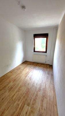 30_1. OG Büro-Kinderzimmer 2.jpg