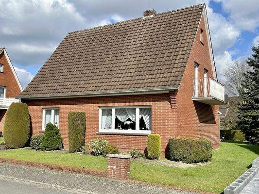 seitl. Ansicht mit Balkon