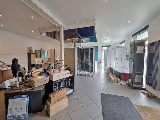 Gewerbeimmobilie - Erdgeschoss