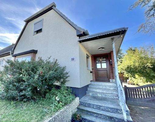 Haus mit Treppenaufgang