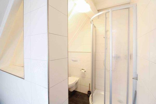 Badezimmer Ansicht 2