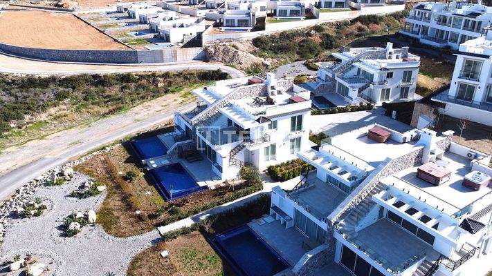 Sea-Front Real Estate in a Complex in Girne North Cyprus