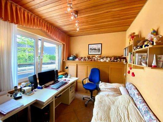 Arbeits-Gästezimmer EG