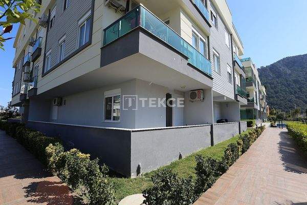 Furnished 3-Bedroom Apartment 5km from the Beach in Antalya