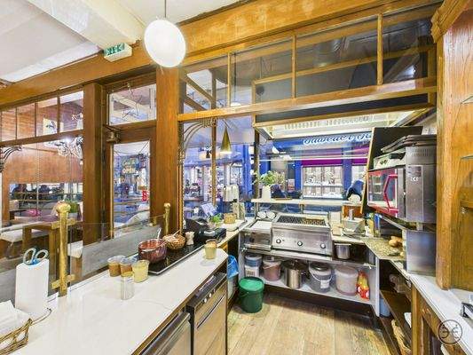 CAM05560G0-PR0026-STILL048